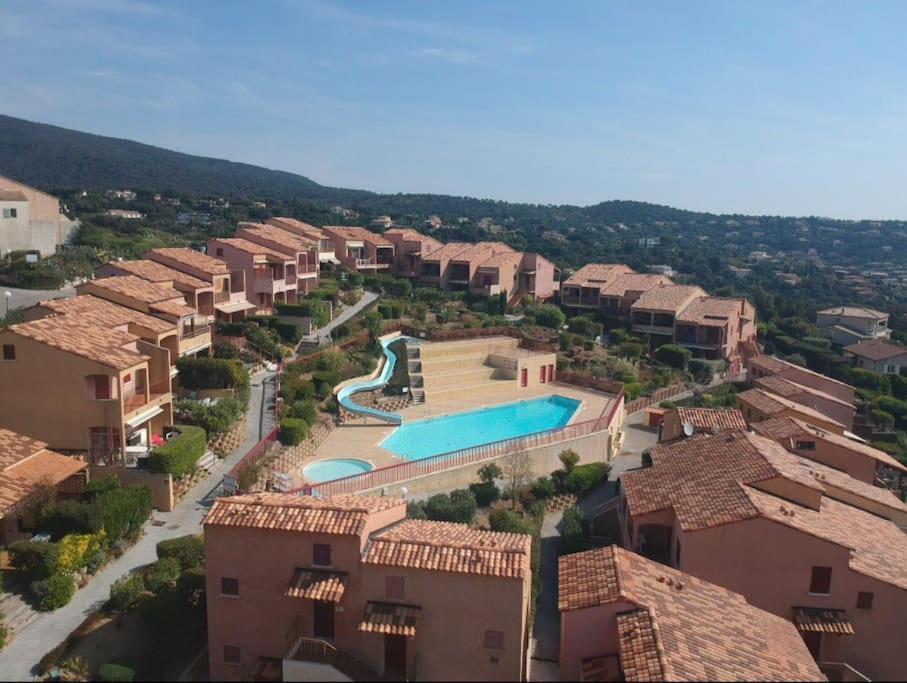 Terrasse De 30M2 Vue Mer Panoramique 1 Chambre Apartman Cavalaire-sur-Mer Kültér fotó