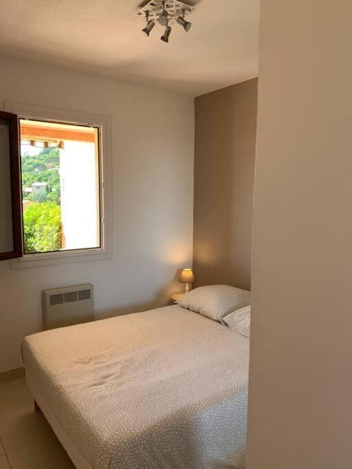 Terrasse De 30M2 Vue Mer Panoramique 1 Chambre Apartman Cavalaire-sur-Mer Kültér fotó